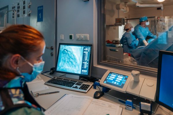 Vyšetrenie koronárnej mikrovaskulatúry a vazoprovokačný test už aj na Slovensku