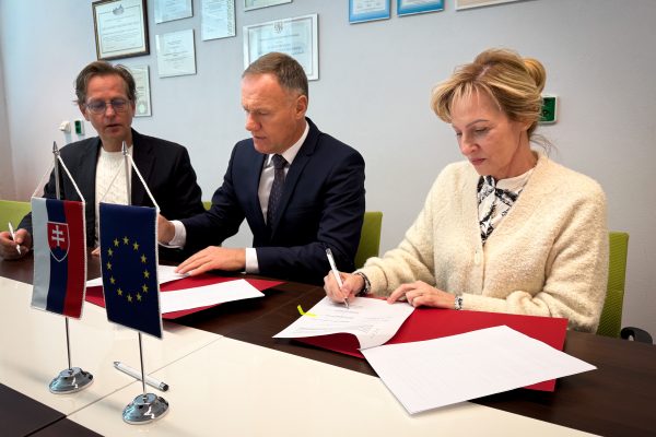 VÚSCH a INMM podpísali memorandum, ktoré pomôže pri poskytovaní zdravotnej starostlivosti